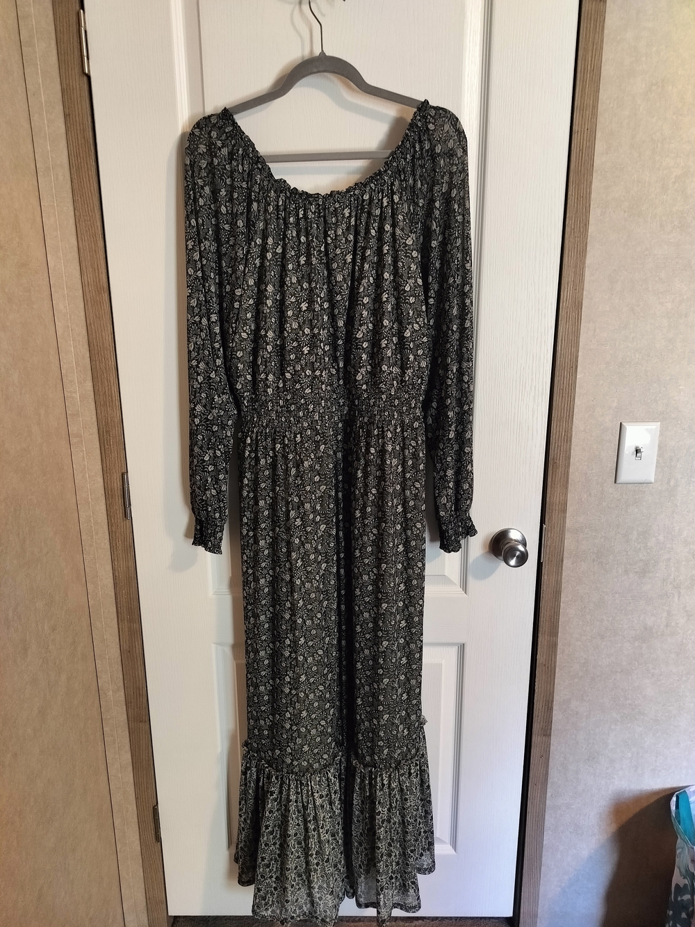 Knox Rose Black Floral Long Sleeve Maxi Dress - Size XXL - Picture 2 of 5